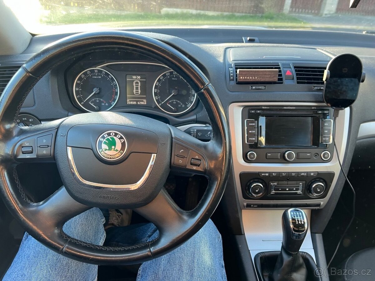 Škoda Octavia 2.0 TDI - 7