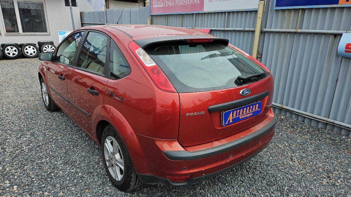 FORD FOCUS 1.6 - 7