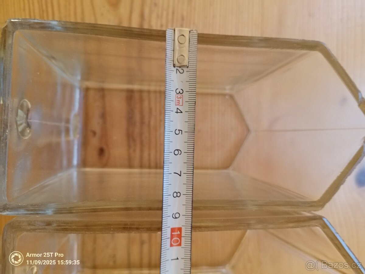 Skleněné dózy - 7