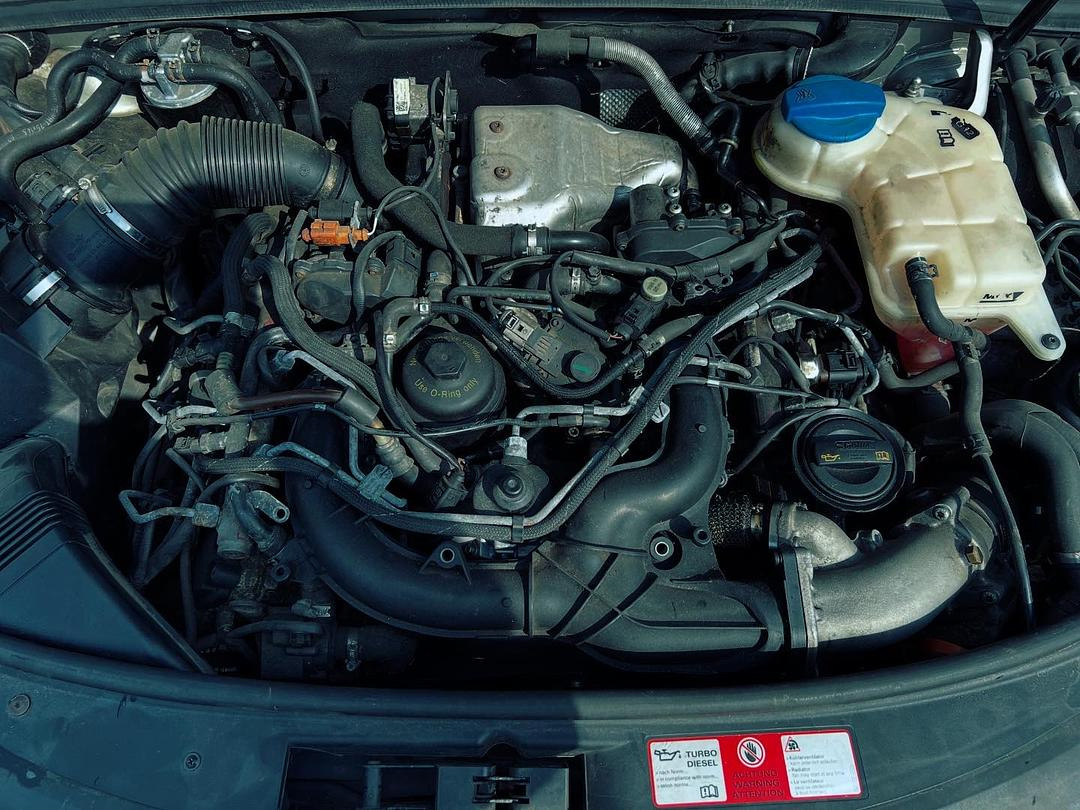 Vůz na náhradní díly Audi A6 4F FL sedan 2009 CDYA KJC LX7W - 7