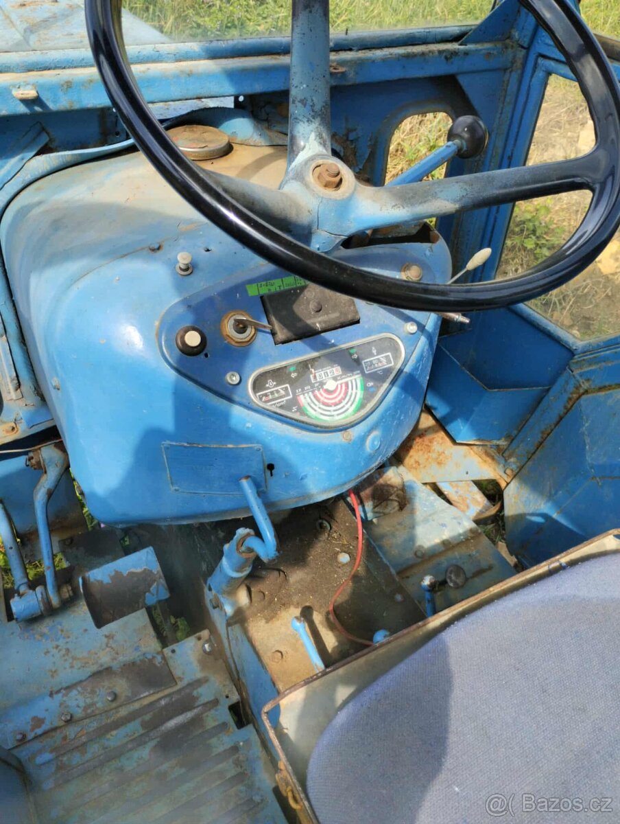 Traktor Zetor 3011 - 7