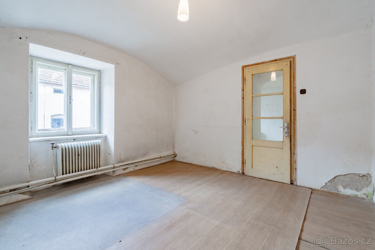 Prodám RD ve Štěkni - 7