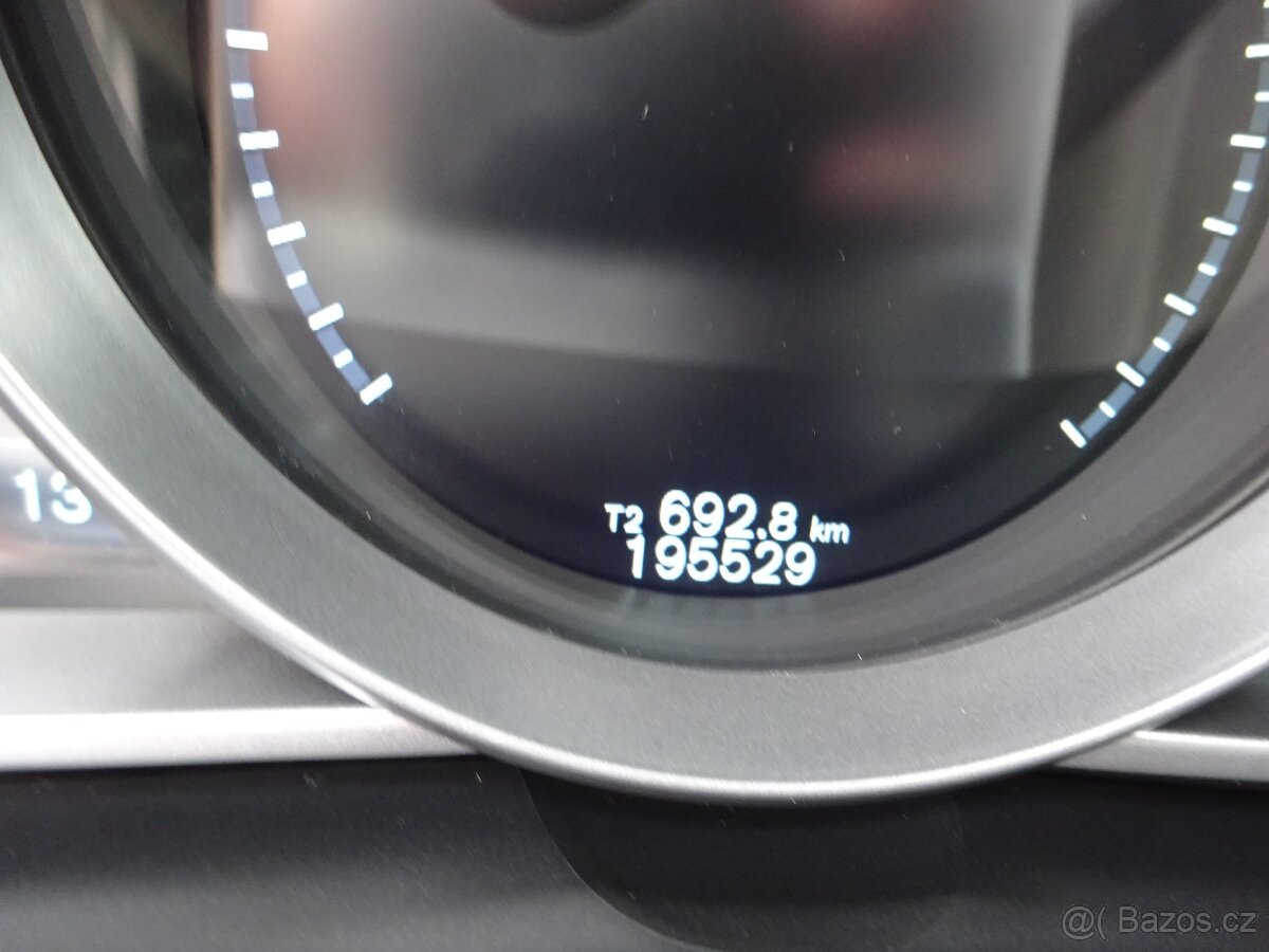 Volvo V40 1.6 D2 r.v.2013 (84 kw) - 7