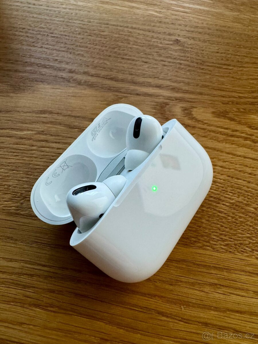 Apple AirPods Pro (1. gen) s MagSafe pouzdrem - 7