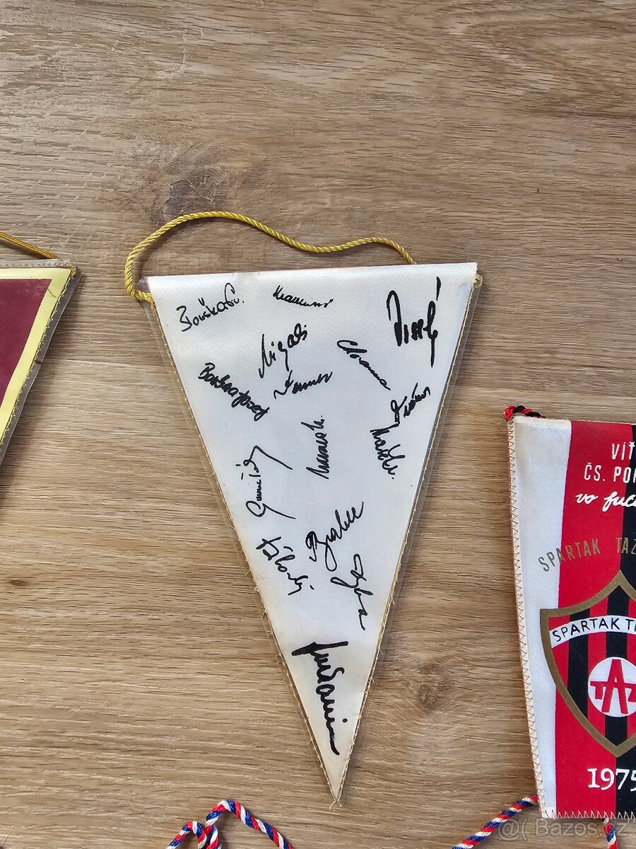 Historické vlaječky 1920 - 1980 - 7