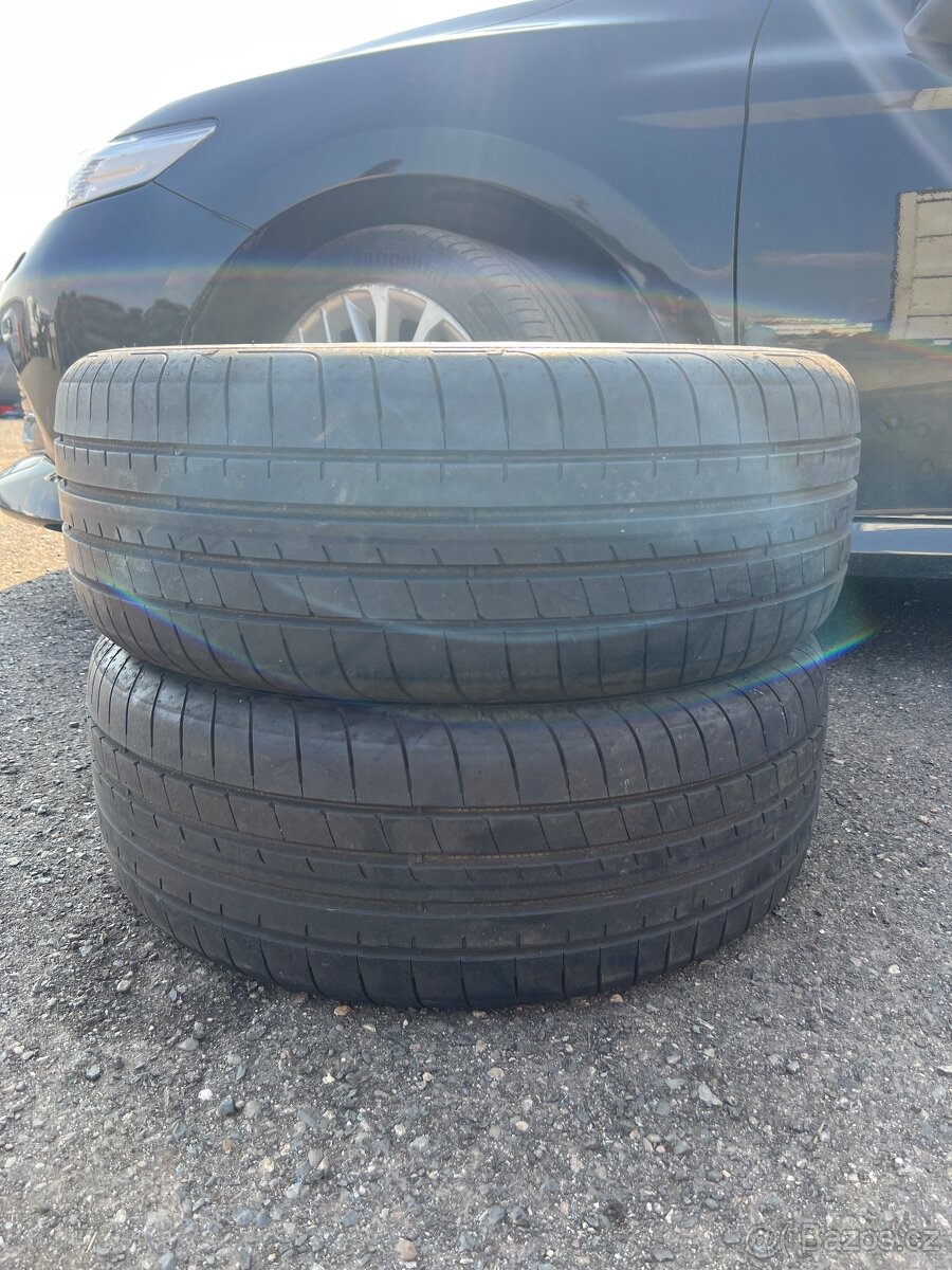 215/50R18 - 7