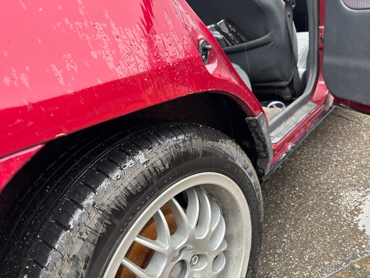 Mazda 323F BG - 7