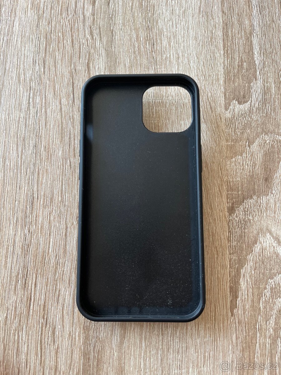 Pouzdra IPhone - 7