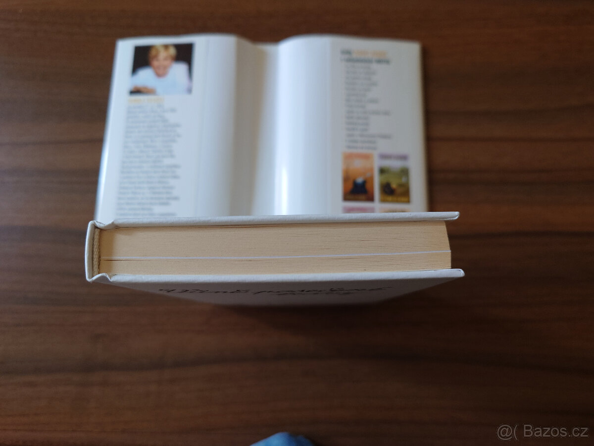 Vůně posečené trávy - Ivanka Devátá - 7