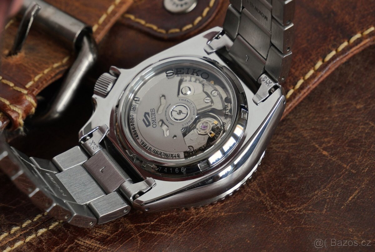 Seiko 5 Sports Automatic SRPD63K1 - 7