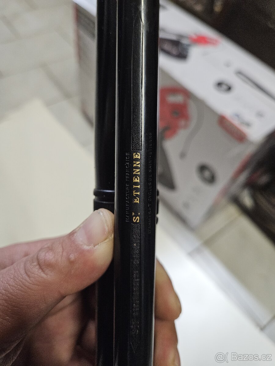 Giffard CO2 puška 8mm
- 7