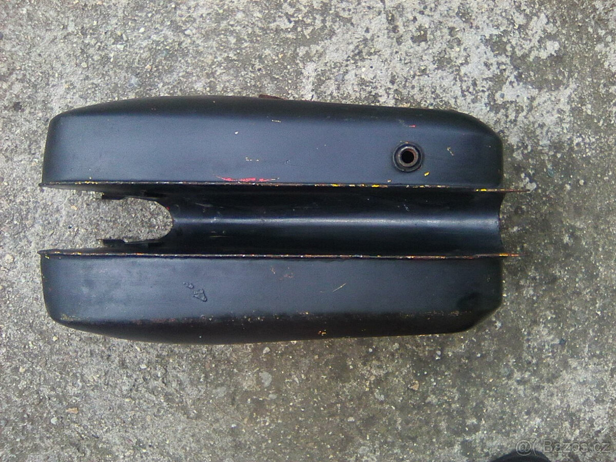 čz 125/175 476/477-blatníky,nádrže,p.světlo,kryt spojky na o - 7