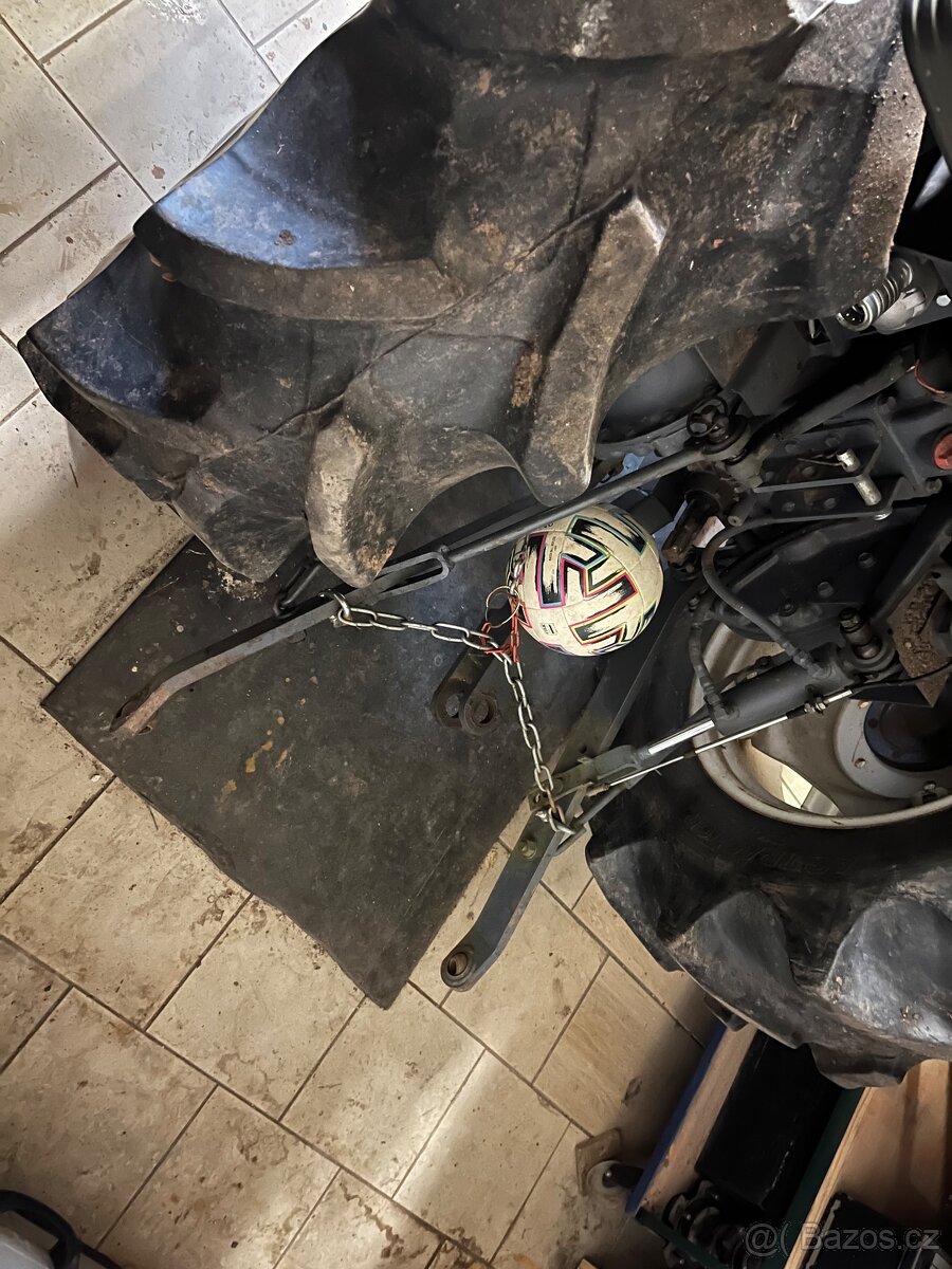 Traktor Kubota GL32 - 7