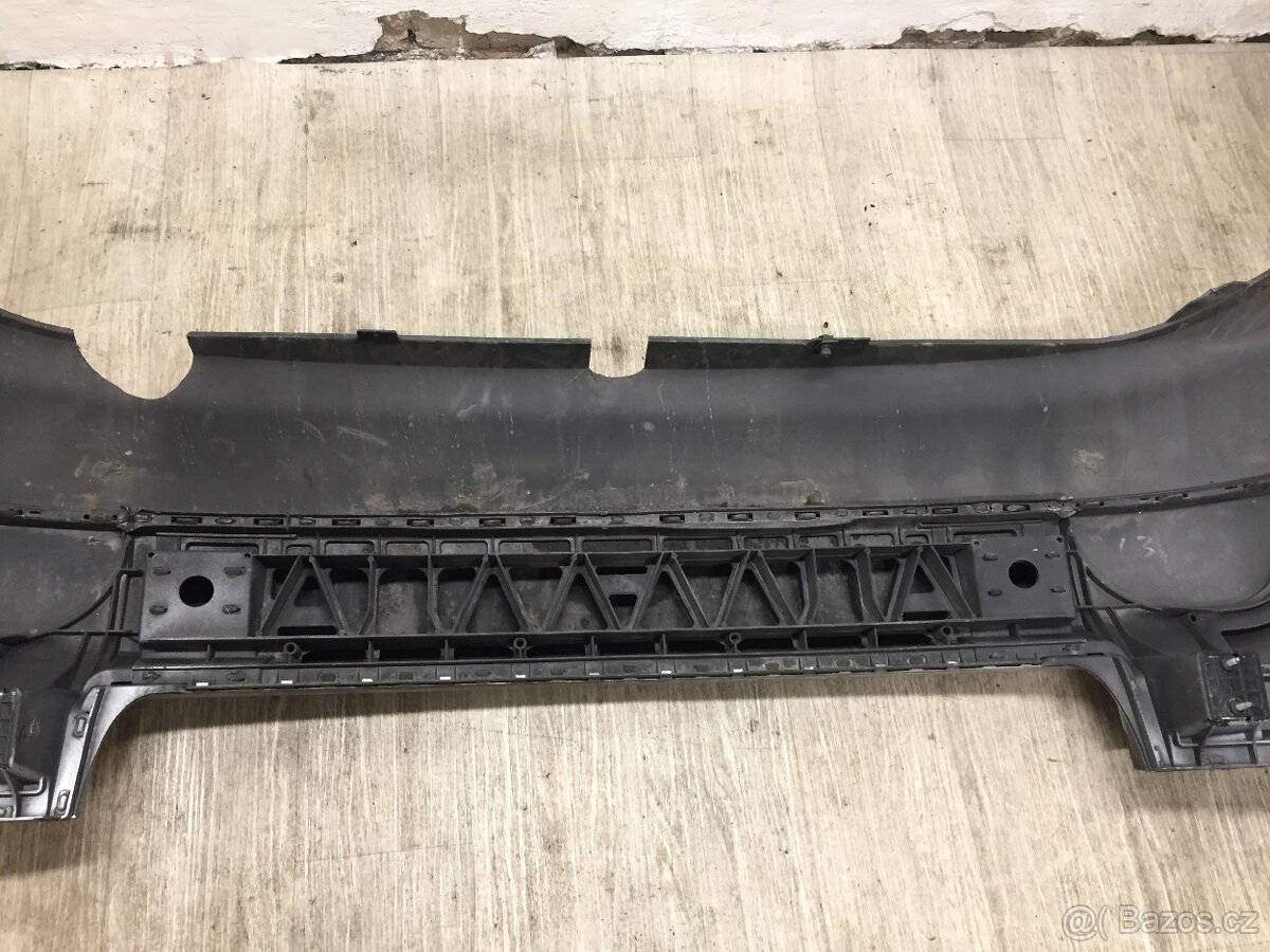 AUDI A4 B6 SEDAN 2000-2004 - ZADNÍ NÁRAZNÍK - 7