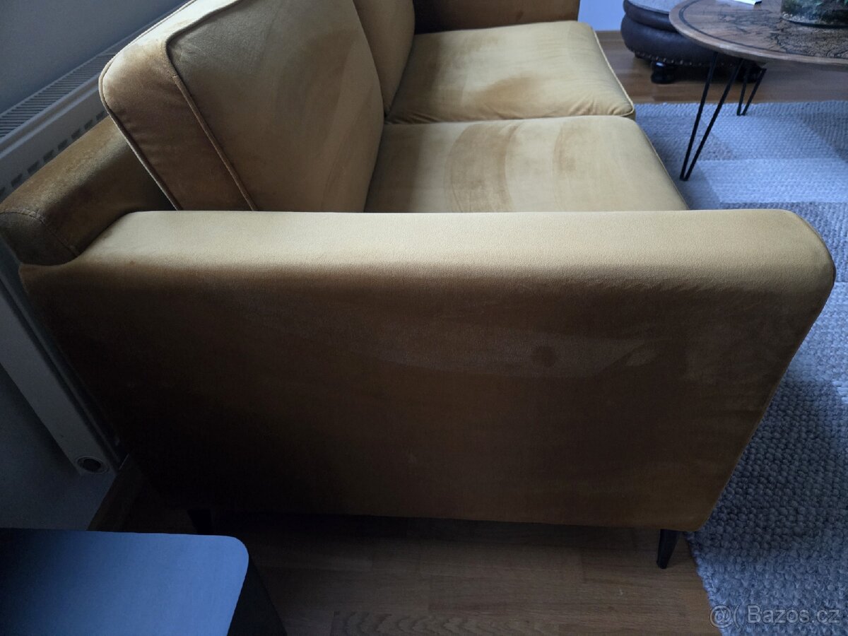 Elegantní 2-místná pohovka Vergan - 7