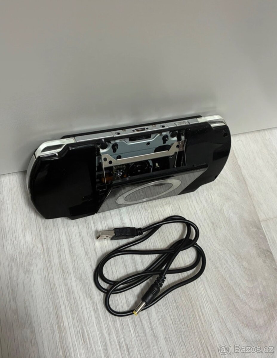 Herní konzole SONY PSP 2004 - 7