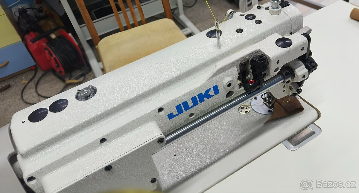 Průmyslový šicí stroj s dvojitým podáváním Juki DU-1181N - 7