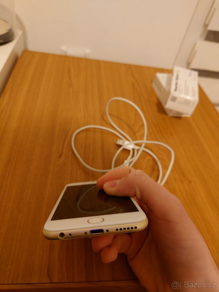 Apple iPhone 6 ND - 7