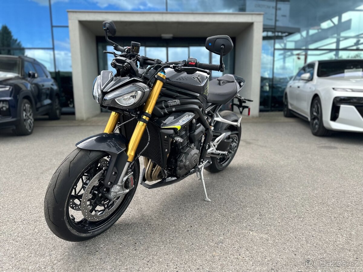 Nový Triumph Speed Triple 1200 RS - 7