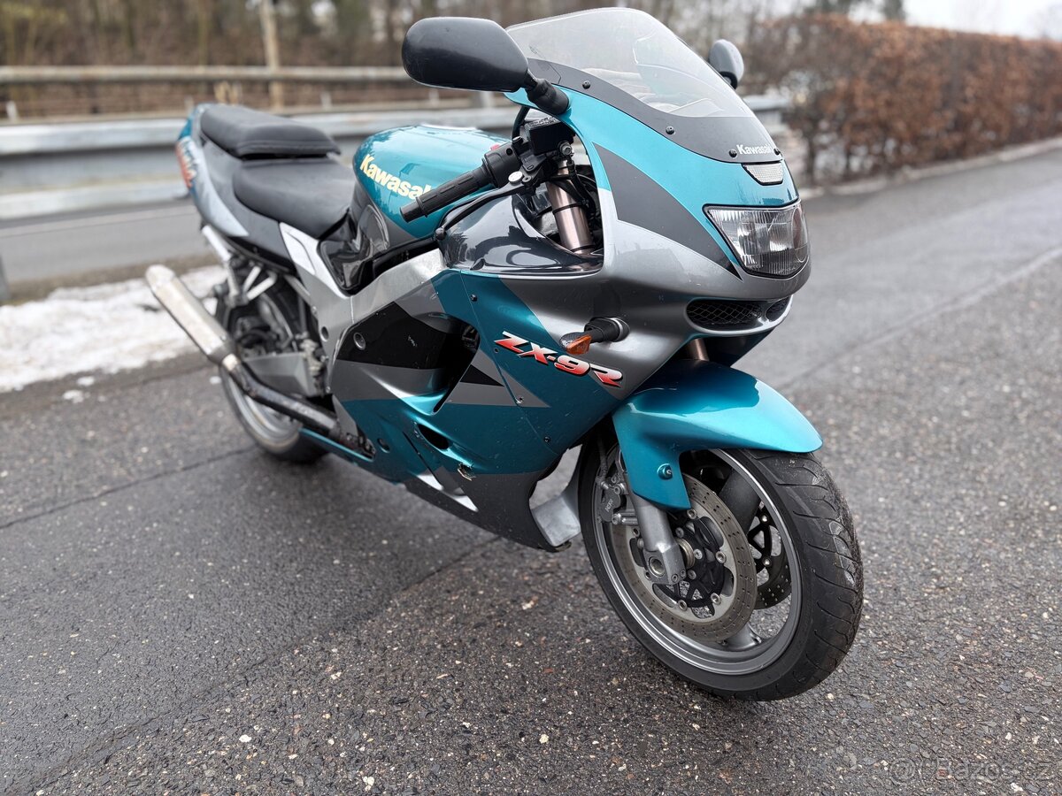 Kawasaki zx9r - 7