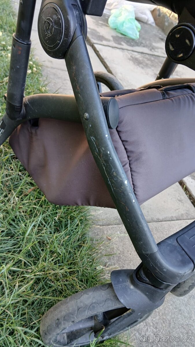 Kočárek Roan Bloom - dvojkombinace - 7