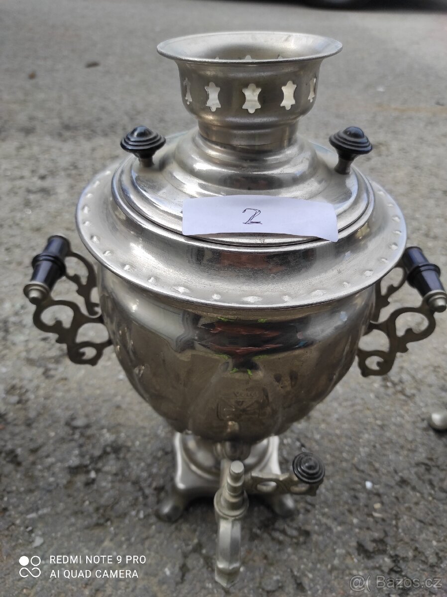 Samovary ruské čtyři kusy různé ceny za kus - 7