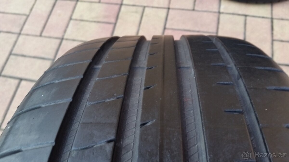 NOVÁ letní sada ŠKODA SUPERB 3 4 5x112 R18 také Passat B8 9 - 7