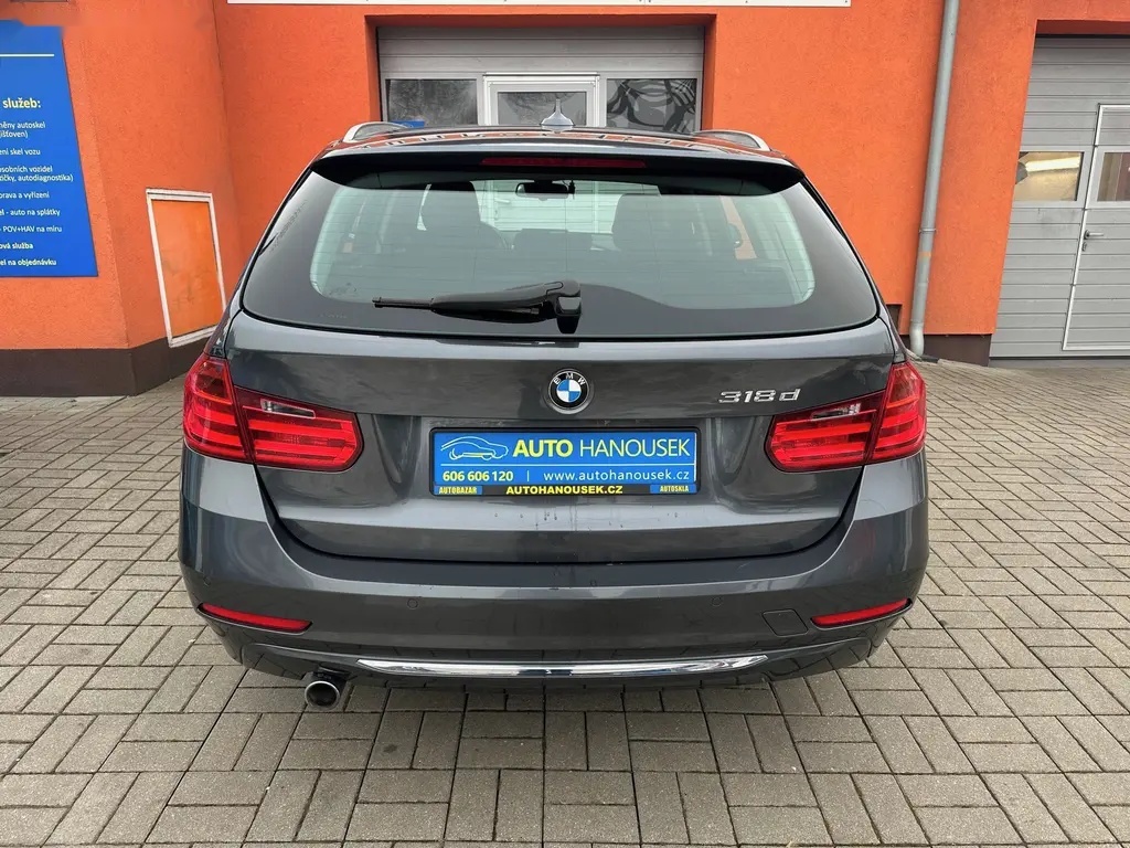 BMW Řada 3, 318D 105KW navi,kůže,panorama - 7