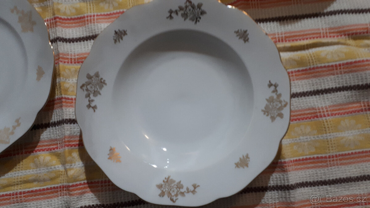 Velká jídelní souprava - 7