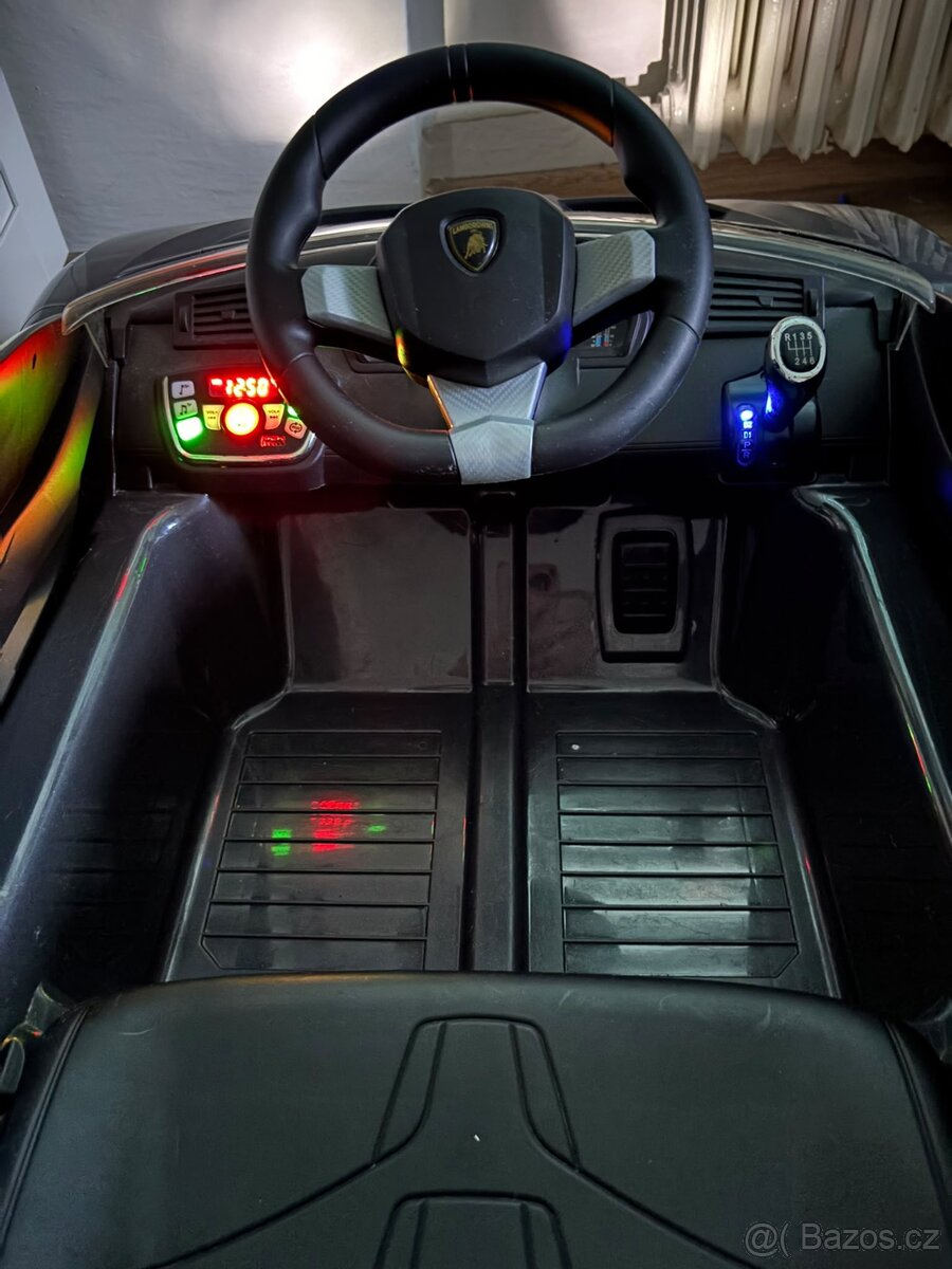 🏎️ Dětské elektrické Lamborghini - 7
