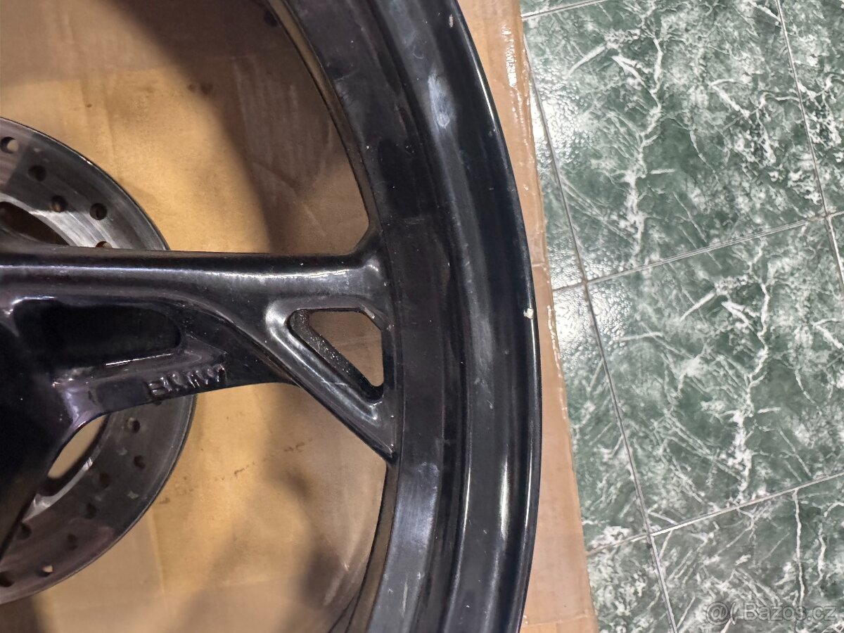 BMW S1000RR/R/XR 2019-2025 original komplet kola - sada - 7