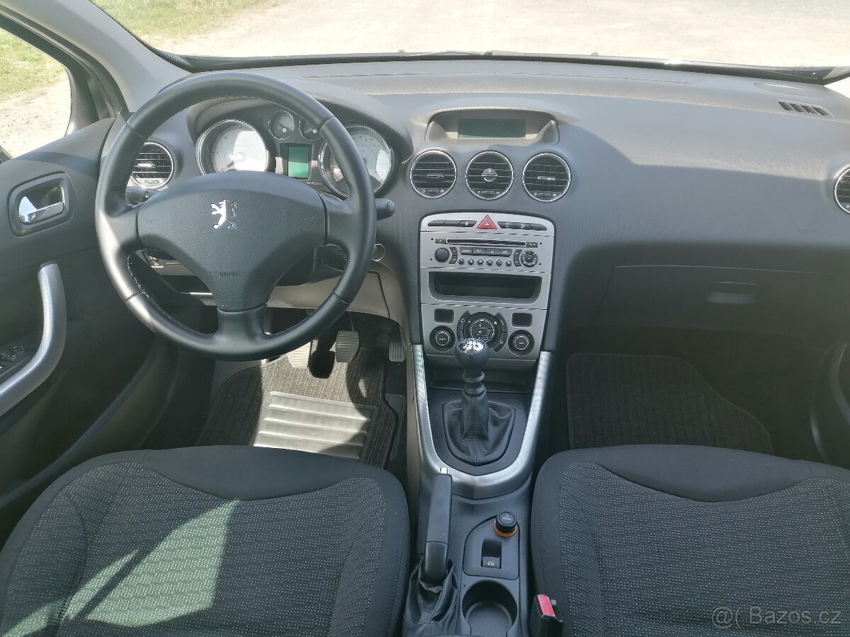 Peugeot 308 SW 1,6 HDi panorama - 7