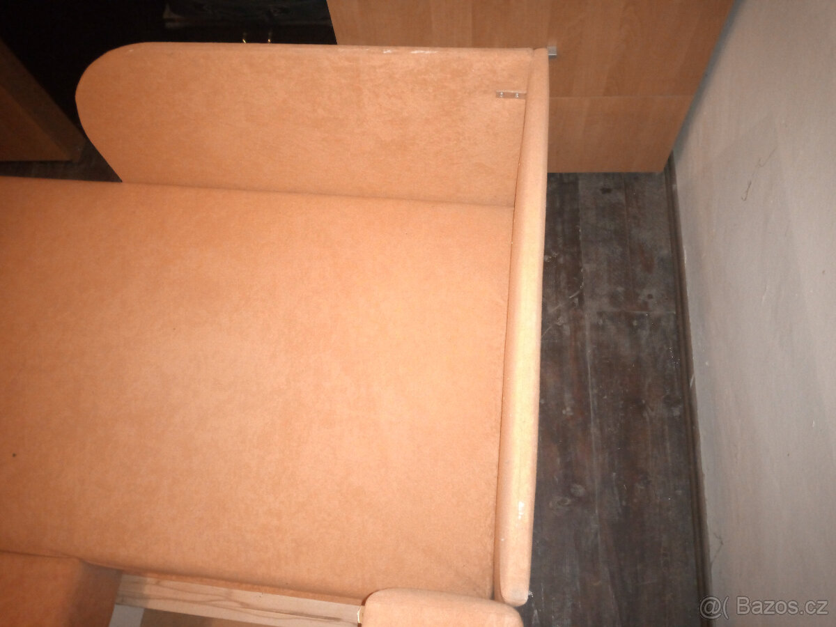 Prodám gauč ve výborném stavu. - 7