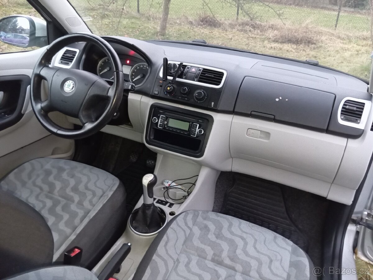 Prodám škoda fabia 2 1.2htp - 7
