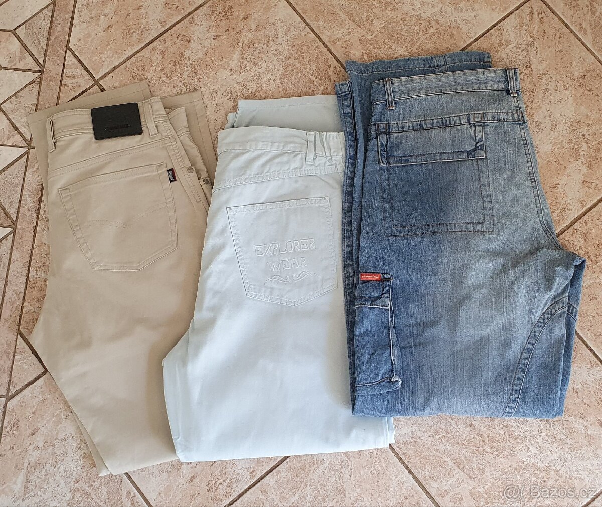 Prodám LEVNĚ džíny,plátěné kalhoty,kapsáče,džínové kraťasy - 7