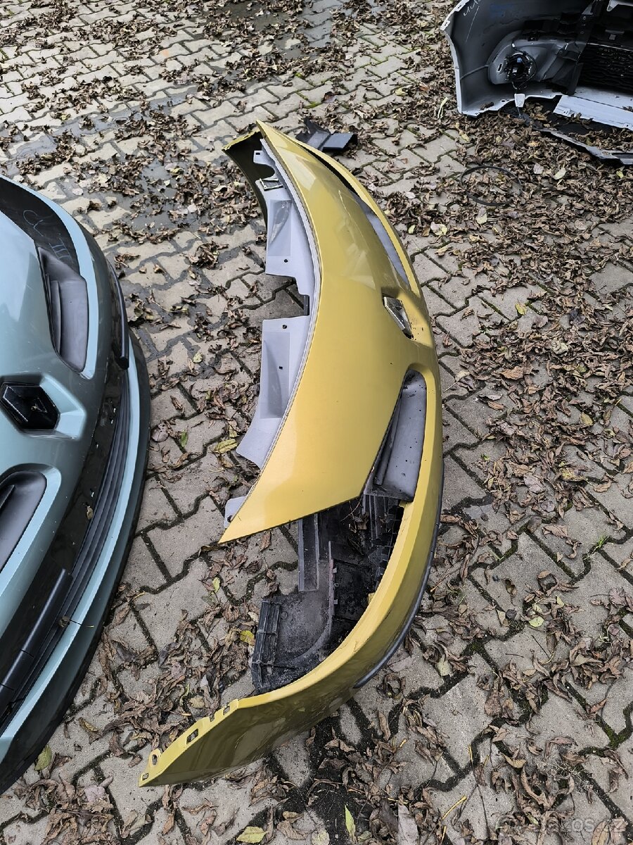 Renault Clio 3 přední nárazník - 7