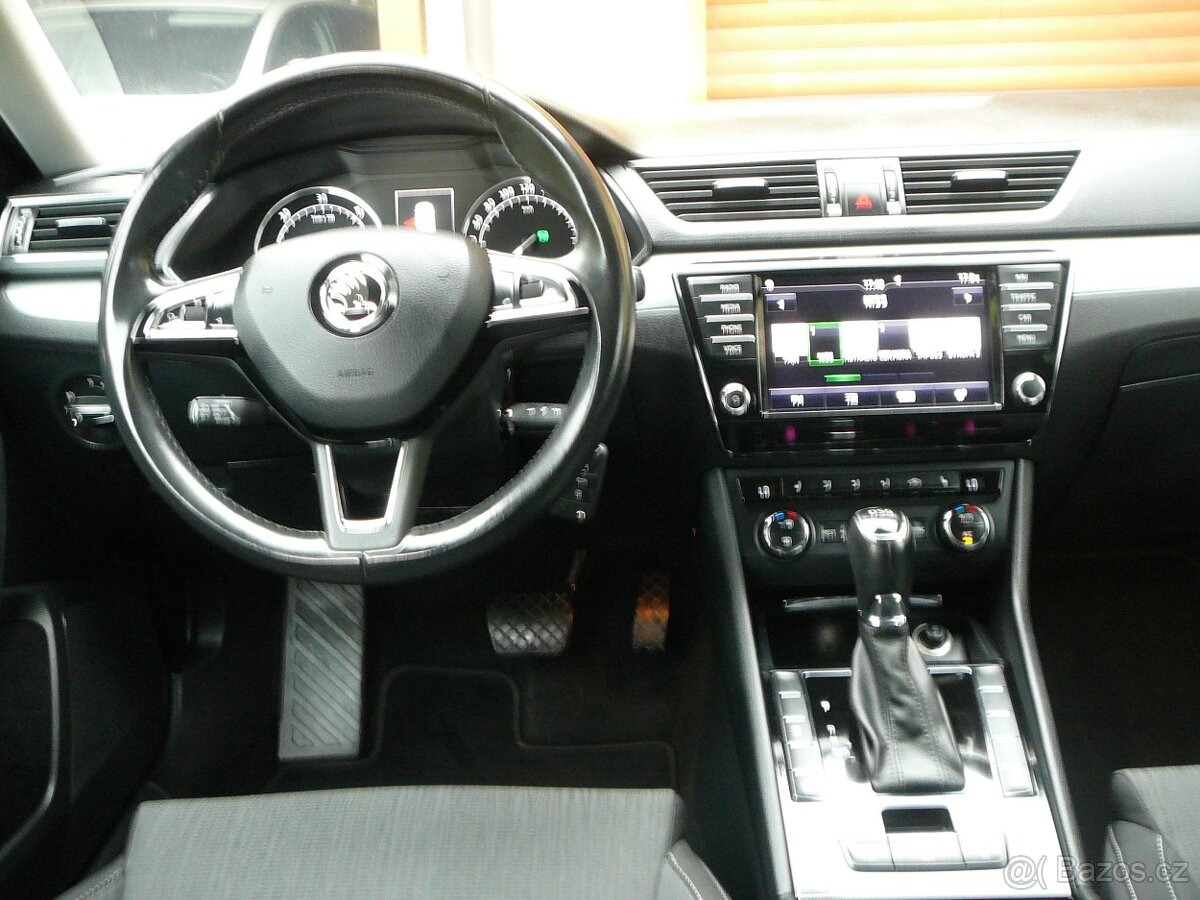 ŠKODA SUPERB 3 COMBI 2.0 TDI 140KW DSG+F1 NAV ACC FRONT LINE - 7