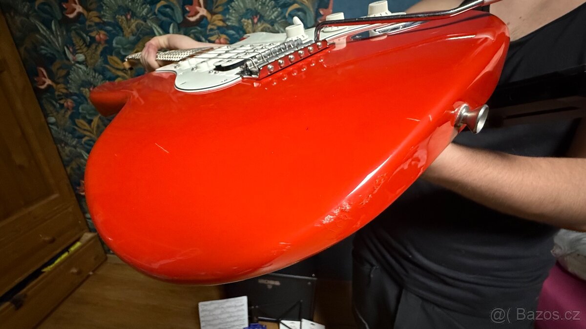 Prodám celý kytarový set připravený na hraní. - 7