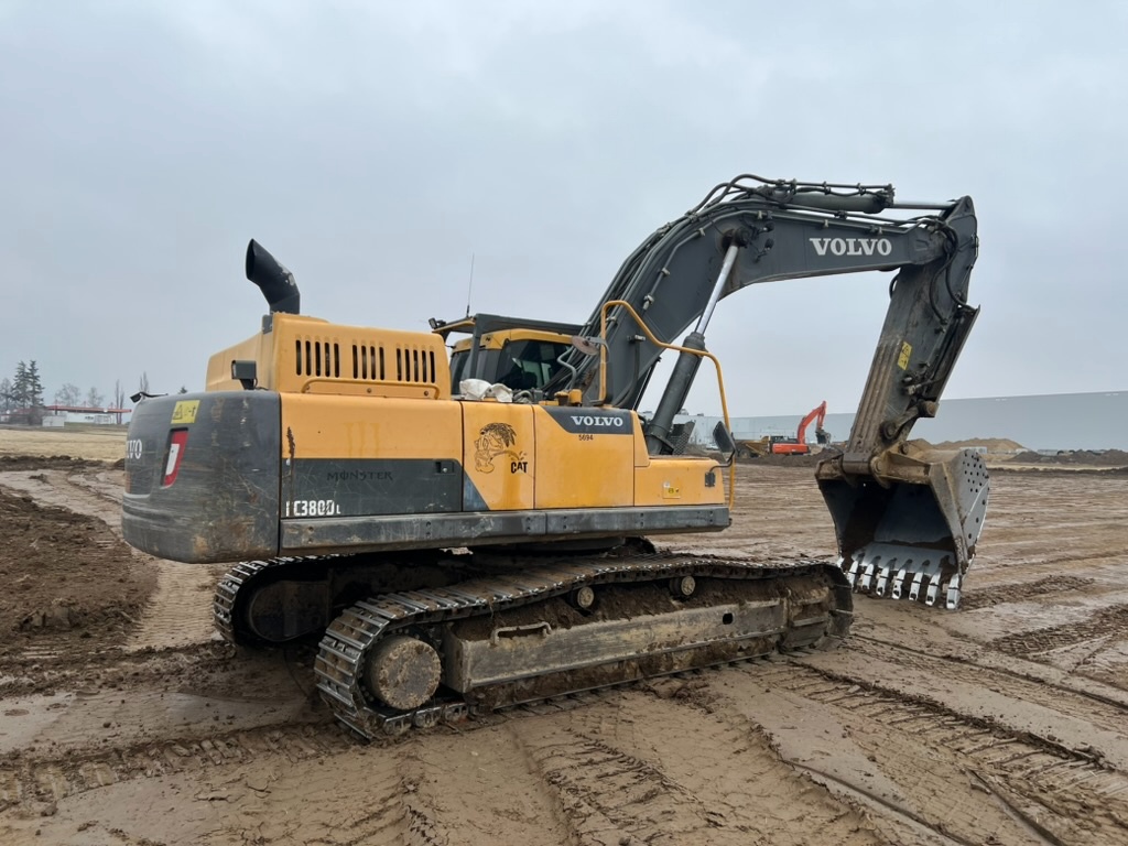 Volvo EC380 DL - 7