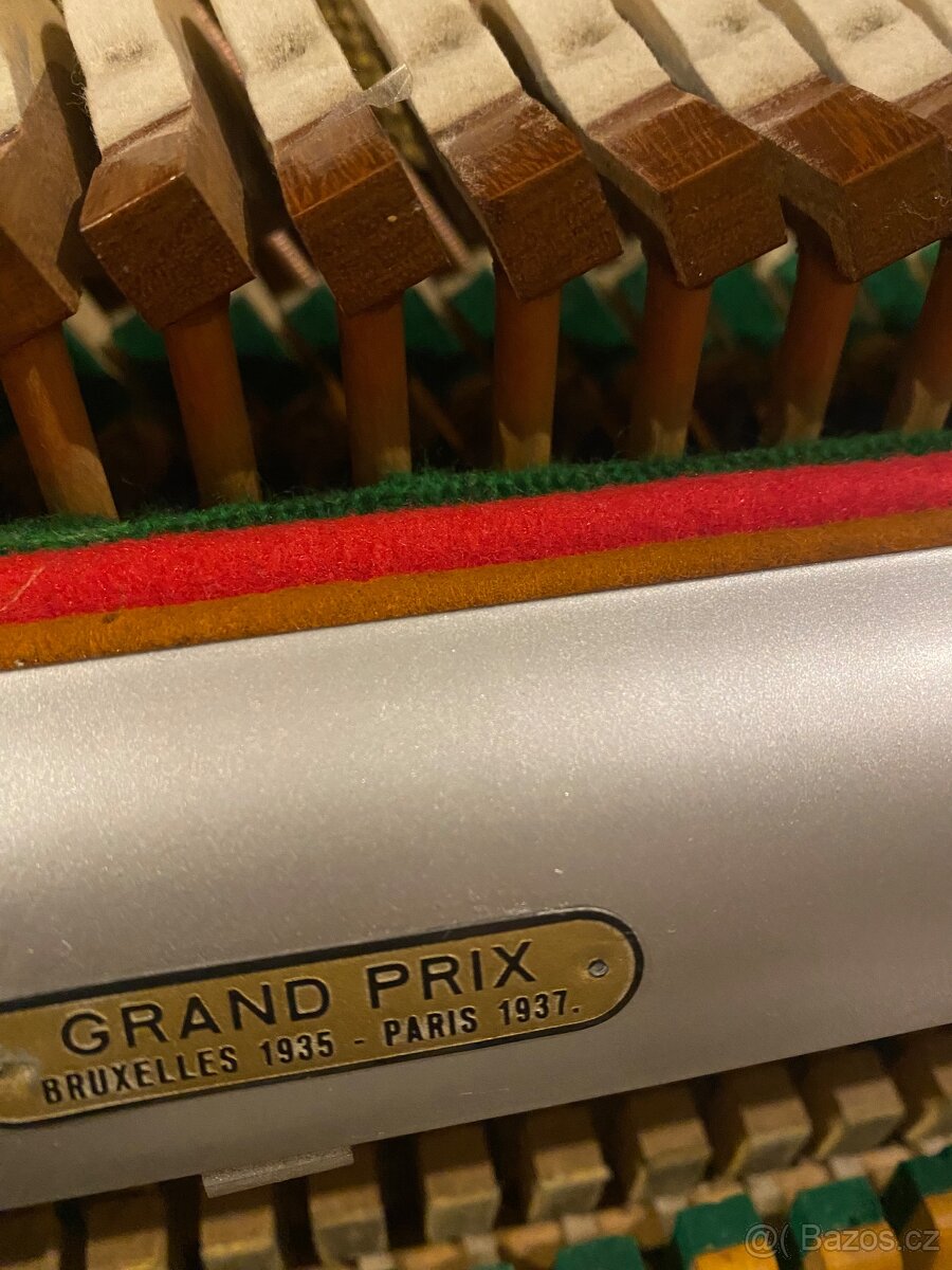Pianino Petrof 135 - 7