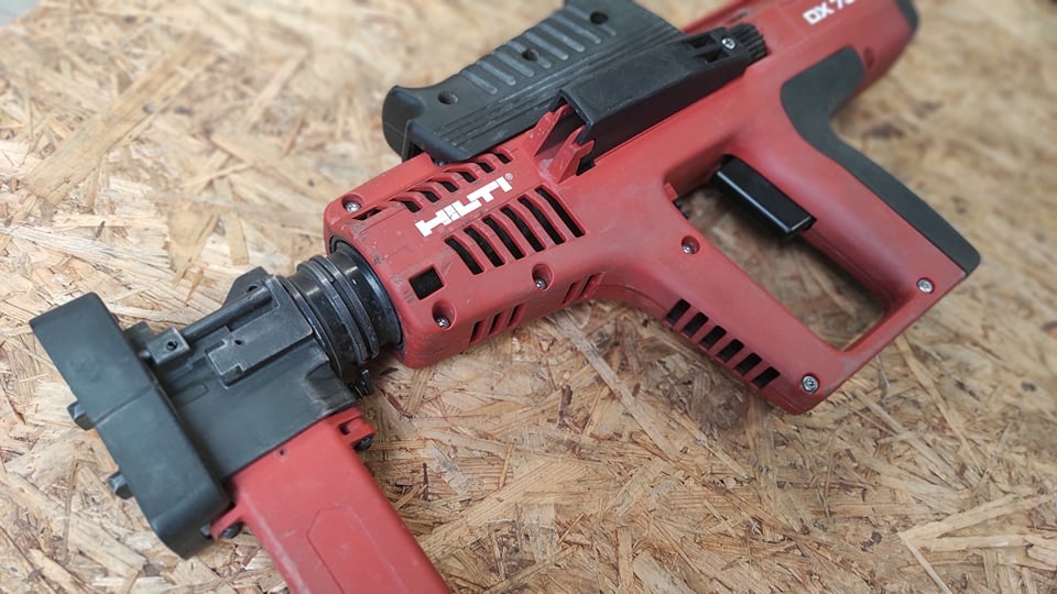 Hřeby a patrony k nastřelovací pistoli HILTI DX650 a DX750 - 7