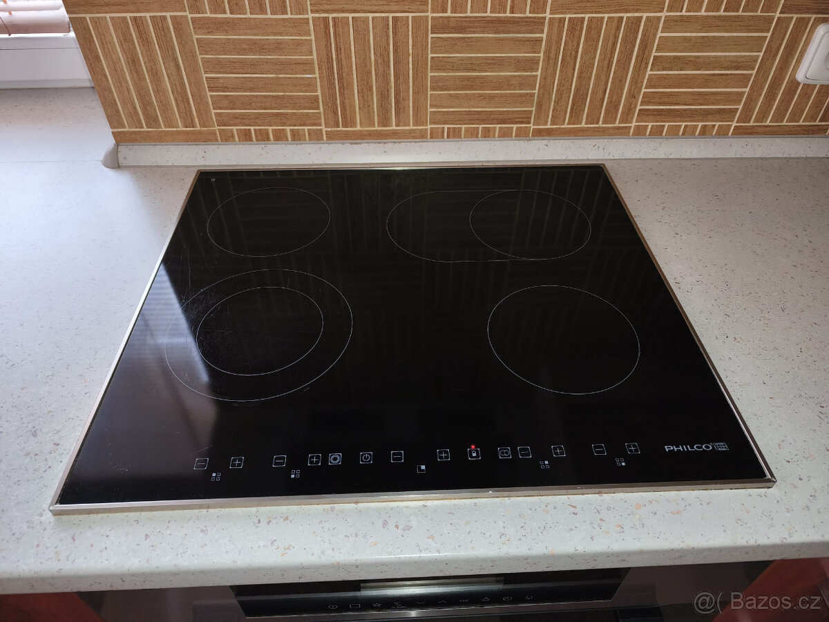 Kuchyňská linka se spotřebiči - 7