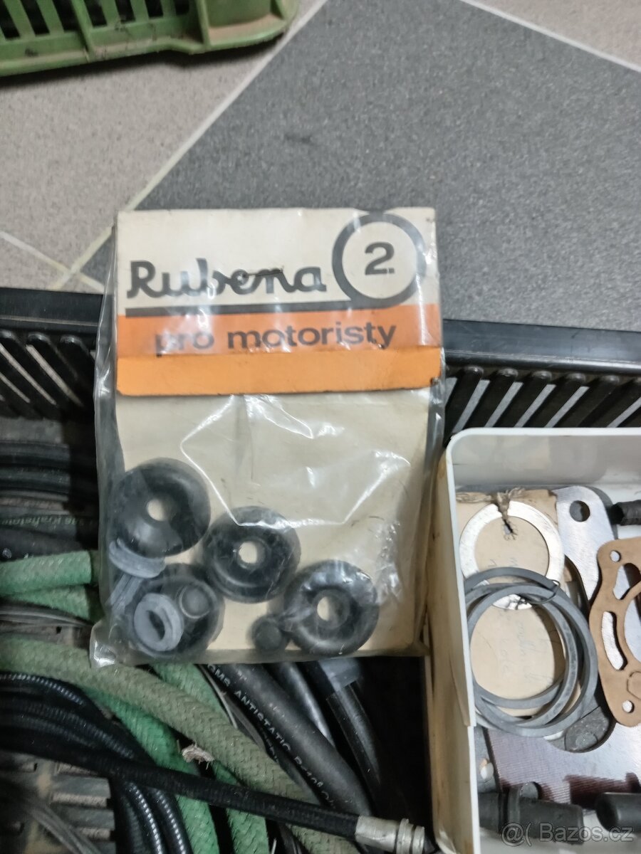 Náhradní díly Škoda 120L - 7