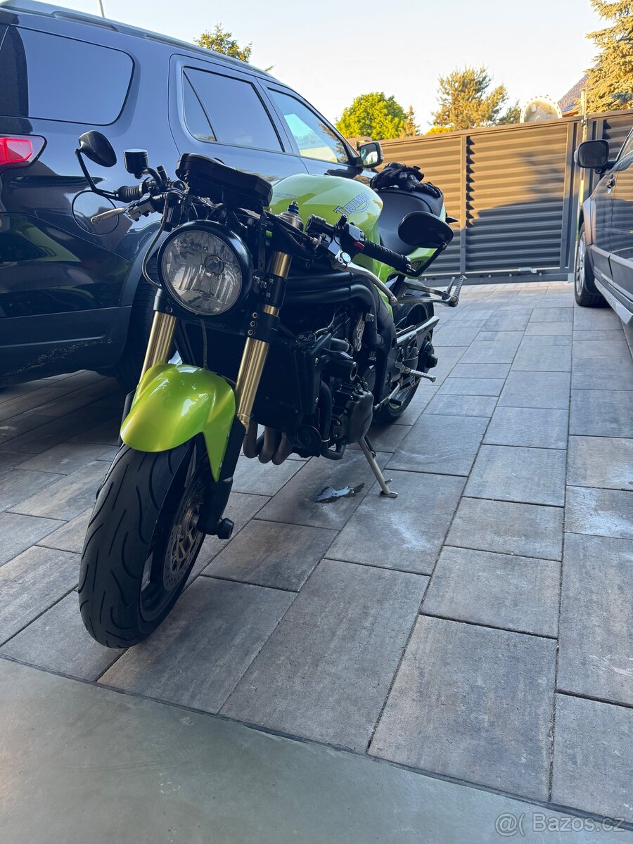 Triumph Speed Triple 1050 (2007) - 7