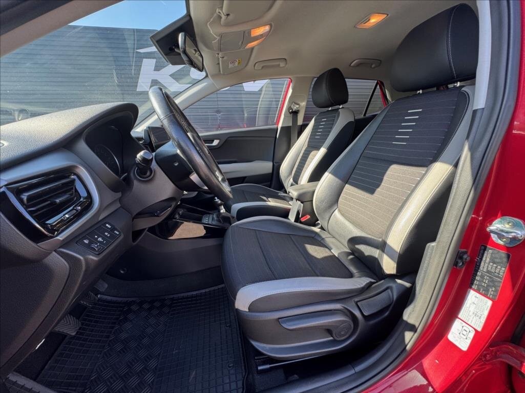 Kia Stonic 1,2 (2021) - 7