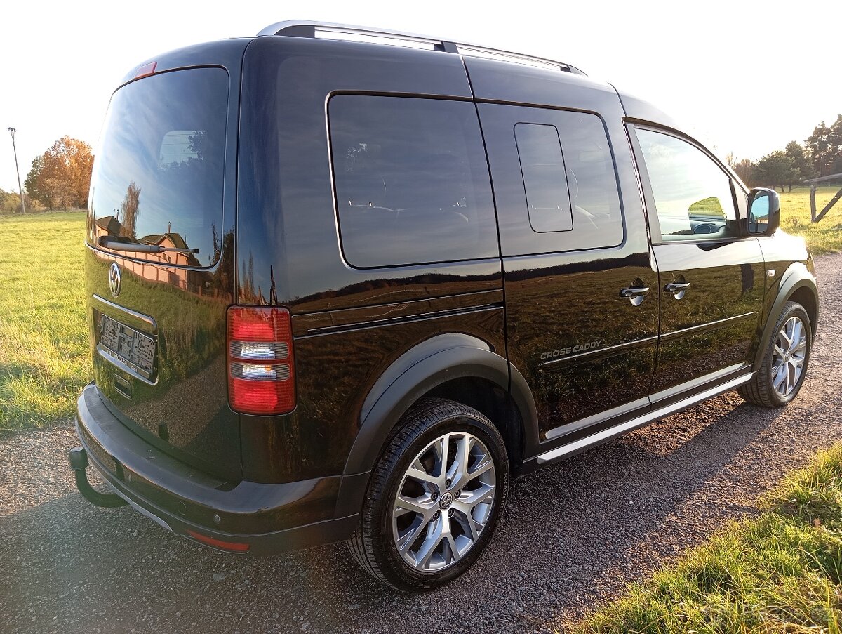 VW Caddy CROSS 2.0 Tdi 103kw , 1.maj. CFHC - 7