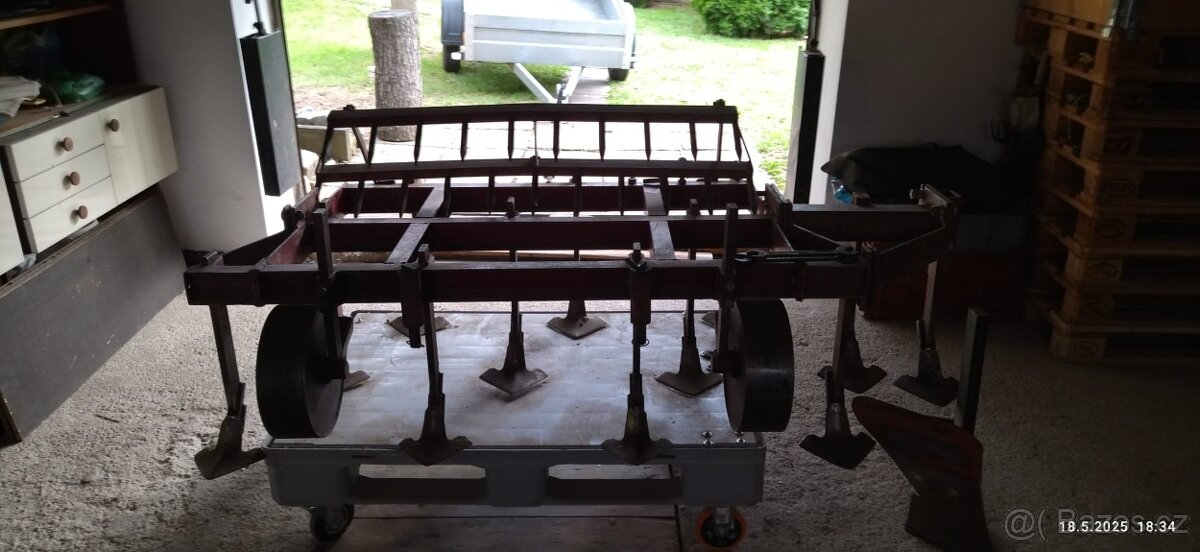 Kultivátor za malotraktor - 7
