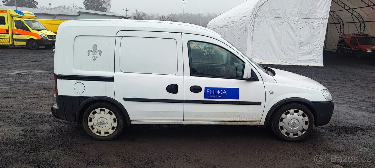 Opel Combo 1.6 CNG - 7