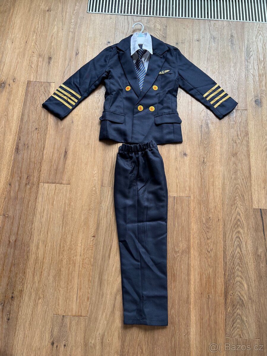 Originální dětská uniforma pro pilota Emirates - 7