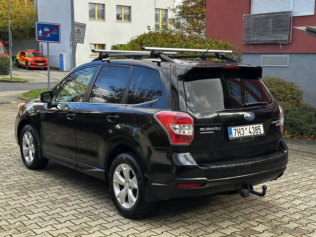 Subaru Forester SJ 2.5i XT AWD SUV Kůže Kamera El. kufr 2015 - 7